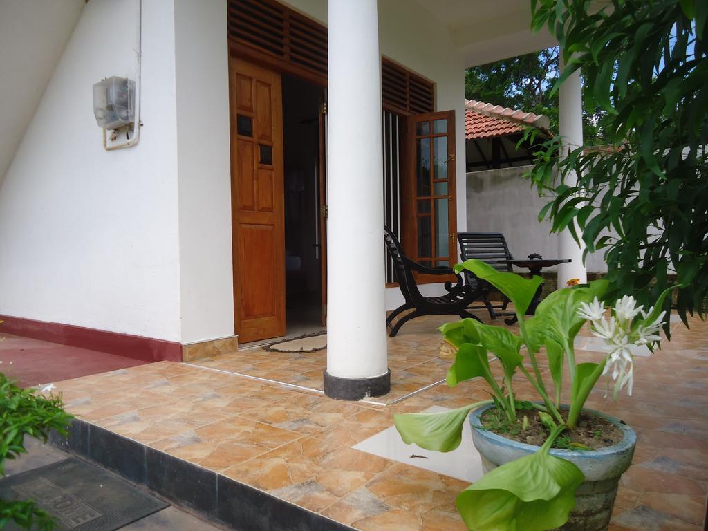 Rock Pool Residence Tangalle Exterior foto
